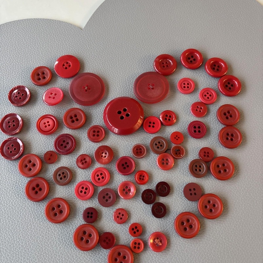 Vintage Red Four Hole Button‎ Lot Made Of Early Plastic 3 Large,  Small + Medium